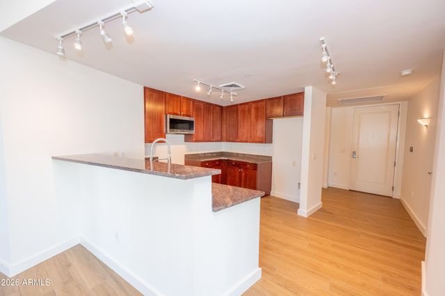 310 S 4TH Street 805, Phoenix, AZ 85004