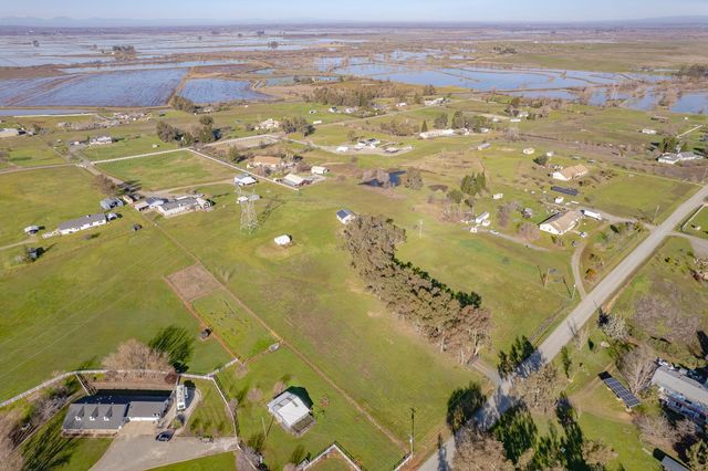 9798 Butte Vw, Marysville, CA 95901