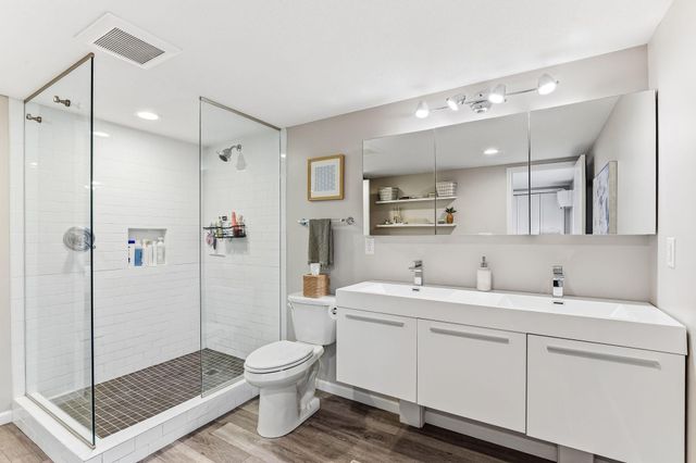 3850 Longfellow Avenue, Minneapolis, MN 55407