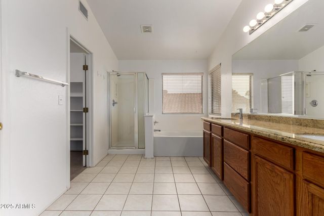 7460 W Quail Avenue, Glendale, AZ 85308