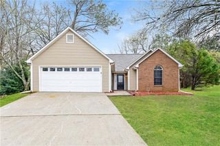 5986 Creekside Drive, Rex, GA 30273