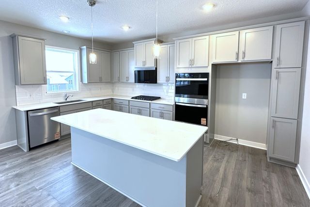 7960 Marquette Court NE, Otsego, MN 55330