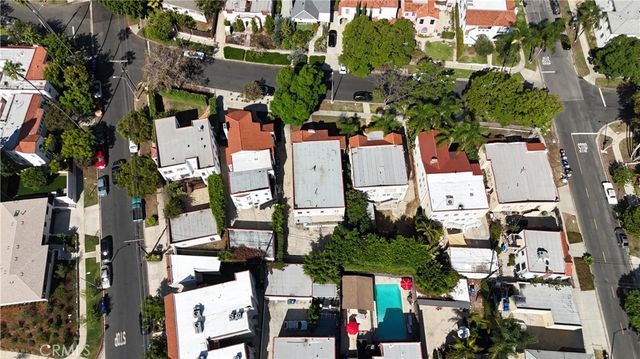 1118 S Sycamore, Los Angeles, CA 90019