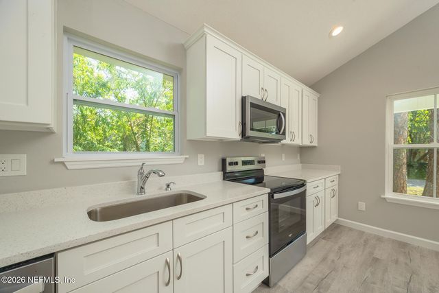 2891 N 8TH Street, St. Augustine, FL 32084