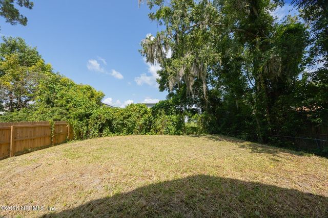 2891 N 8TH Street, St. Augustine, FL 32084