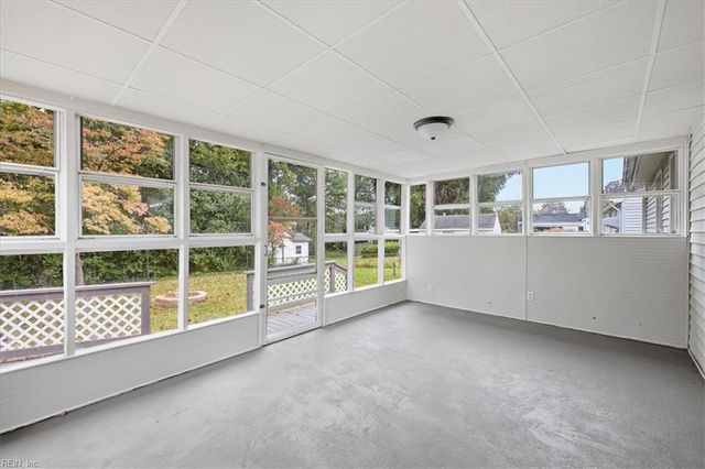 8200 Wedgewood DR, Norfolk, VA 23518