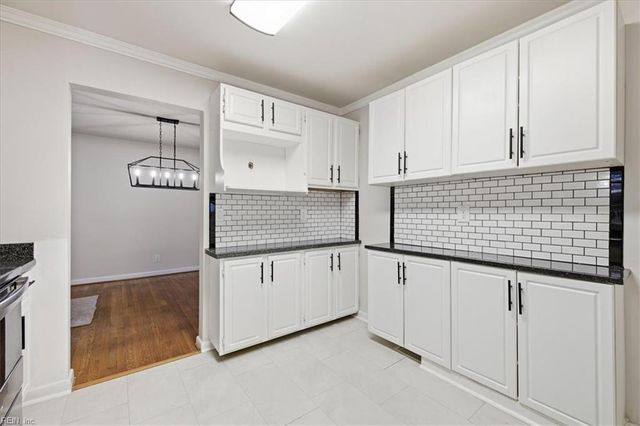 8200 Wedgewood DR, Norfolk, VA 23518