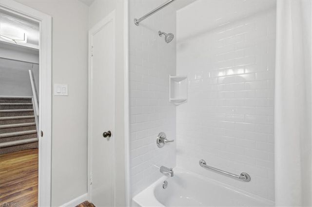 8200 Wedgewood DR, Norfolk, VA 23518