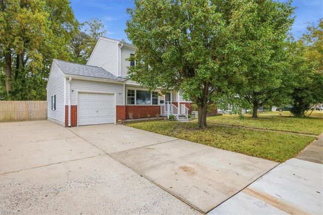 8200 Wedgewood DR, Norfolk, VA 23518