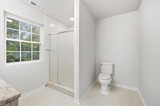 8200 Wedgewood DR, Norfolk, VA 23518