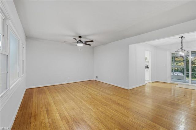 8200 Wedgewood DR, Norfolk, VA 23518