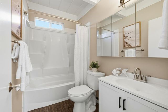 117 Marina Avenue, Aptos, CA 95003