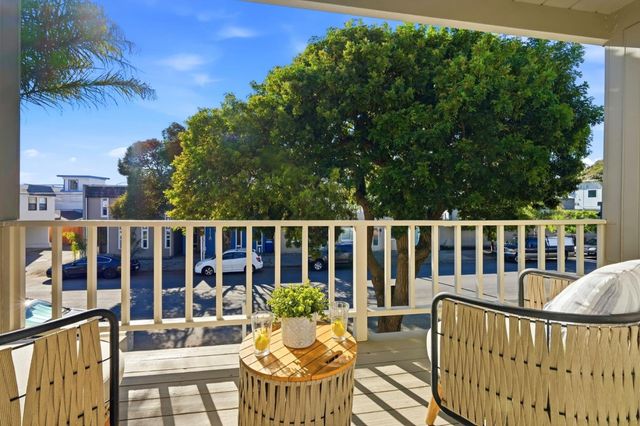 117 Marina Avenue, Aptos, CA 95003