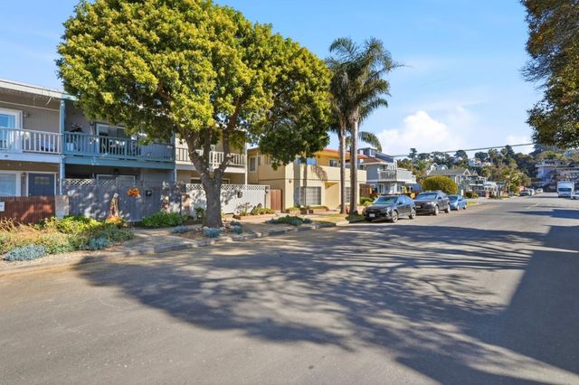 117 Marina Avenue, Aptos, CA 95003
