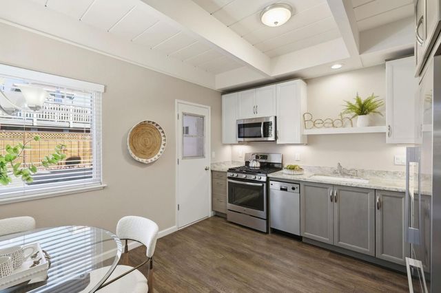 117 Marina Avenue, Aptos, CA 95003