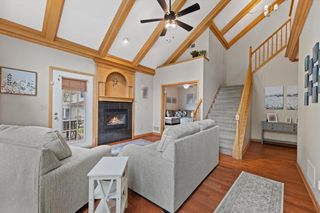 2419 Fox River PARKWAY #A, Waukesha, WI 53189