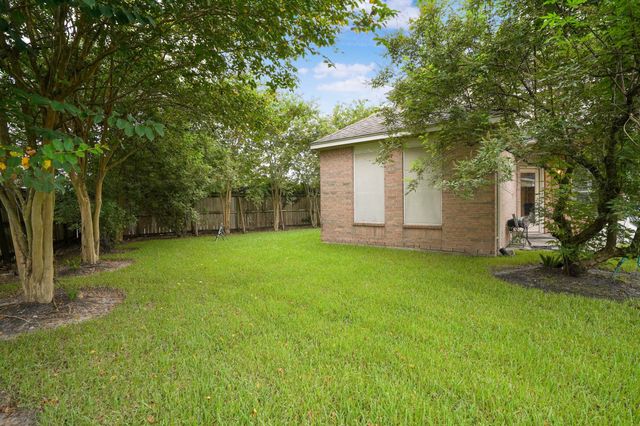 9602 Rivermoss Lane, Humble, TX 77396