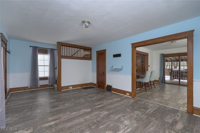 163 Van Buren Avenue, Ravenna, OH 44266