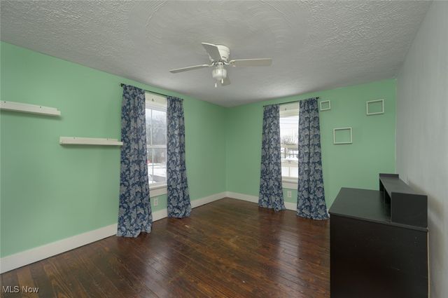 163 Van Buren Avenue, Ravenna, OH 44266