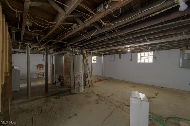 163 Van Buren Avenue, Ravenna, OH 44266