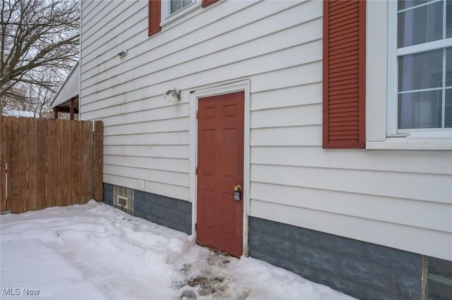 163 Van Buren Avenue, Ravenna, OH 44266