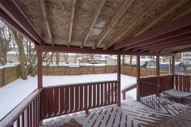 163 Van Buren Avenue, Ravenna, OH 44266