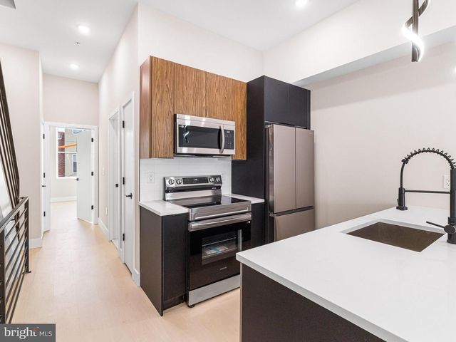 2053 E WILLIAM ST, Philadelphia, PA 19134