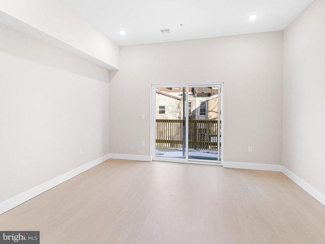 2053 E WILLIAM ST, Philadelphia, PA 19134