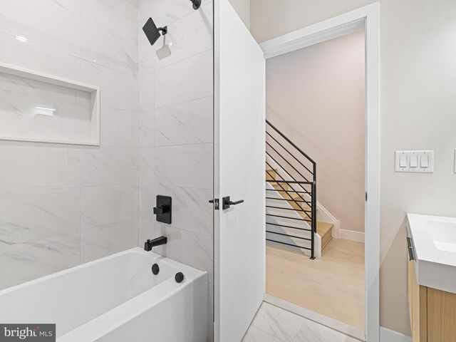 2053 E WILLIAM ST, Philadelphia, PA 19134