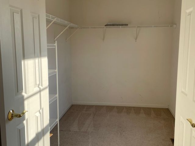 3031 SAGANASHKEE Lane, Naperville, IL 60564