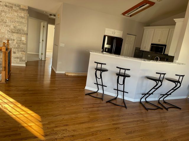 3031 SAGANASHKEE Lane, Naperville, IL 60564