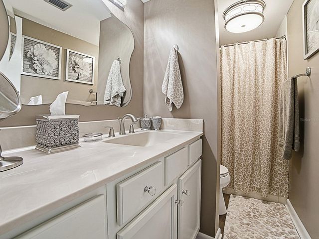 601 N MCDONALD STREET 109, Mount Dora, FL 32757