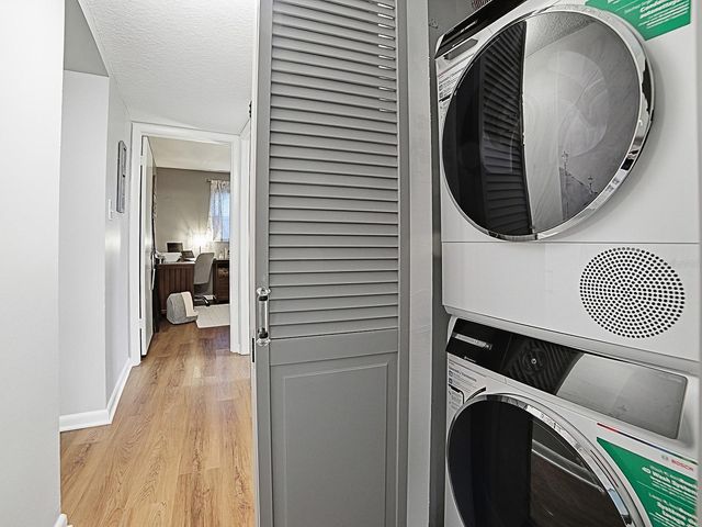 601 N MCDONALD STREET 109, Mount Dora, FL 32757