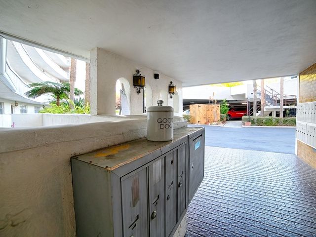 601 N MCDONALD STREET 109, Mount Dora, FL 32757