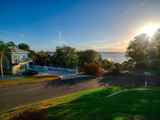 601 N MCDONALD STREET 109, Mount Dora, FL 32757