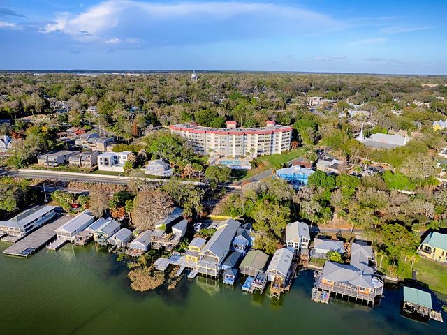 601 N MCDONALD STREET 109, Mount Dora, FL 32757