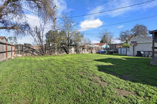 630 N Watts Ave, Stockton, CA 95205