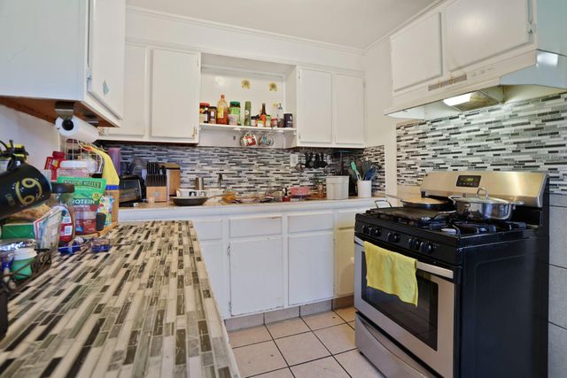 630 N Watts Ave, Stockton, CA 95205