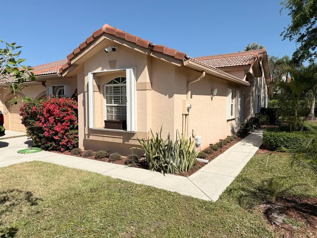 8645 Via Giula, Boca Raton, FL 33496