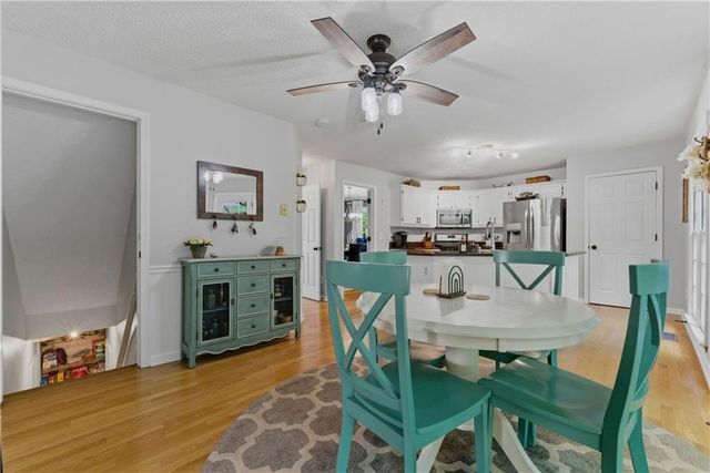 2059 Sanderlings Drive NW, Kennesaw, GA 30152