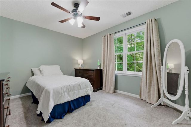 2059 Sanderlings Drive NW, Kennesaw, GA 30152