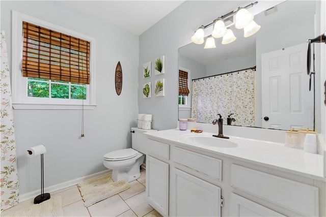 2059 Sanderlings Drive NW, Kennesaw, GA 30152