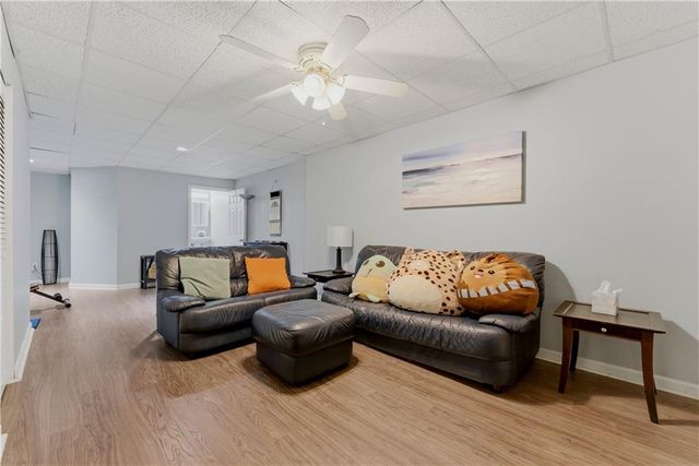 2059 Sanderlings Drive NW, Kennesaw, GA 30152