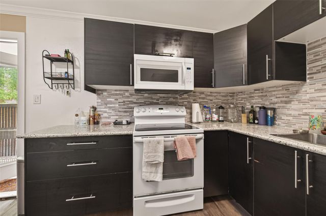 3934 W Alabama Street 4, Houston, TX 77027