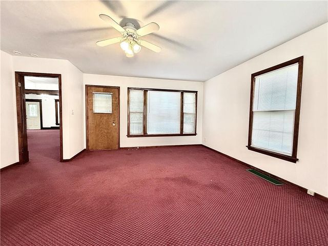 415 W 4th Street, Maryville, MO 64468