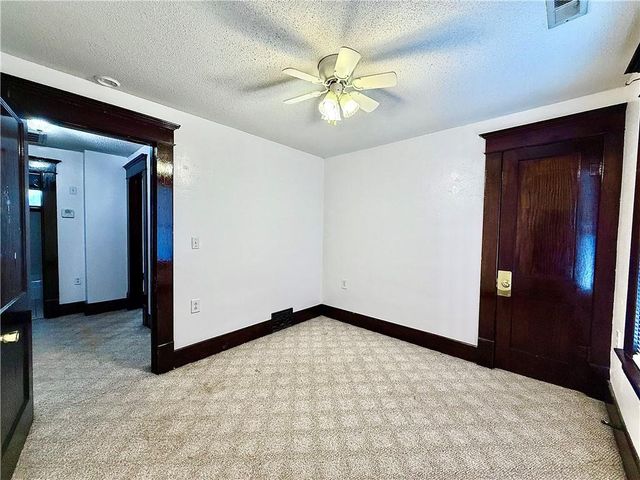 415 W 4th Street, Maryville, MO 64468