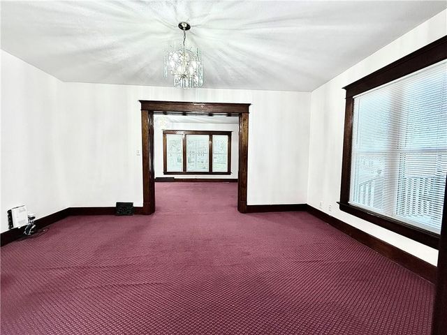 415 W 4th Street, Maryville, MO 64468