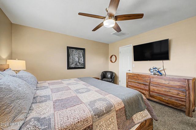 760 N COMANCHE Drive, Chandler, AZ 85224