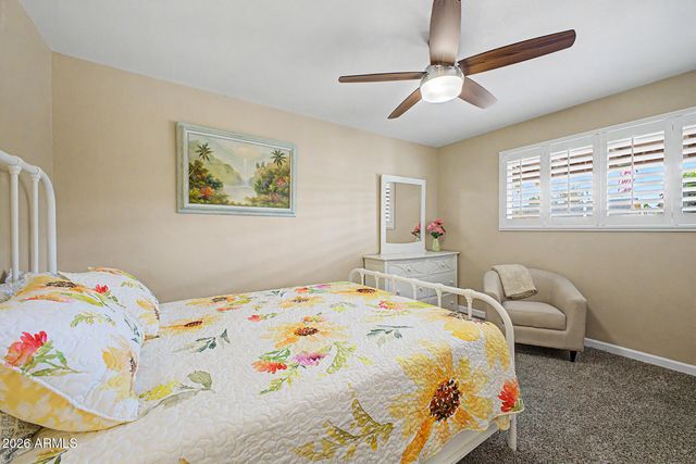 760 N COMANCHE Drive, Chandler, AZ 85224
