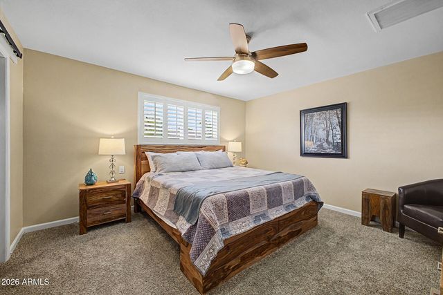760 N COMANCHE Drive, Chandler, AZ 85224